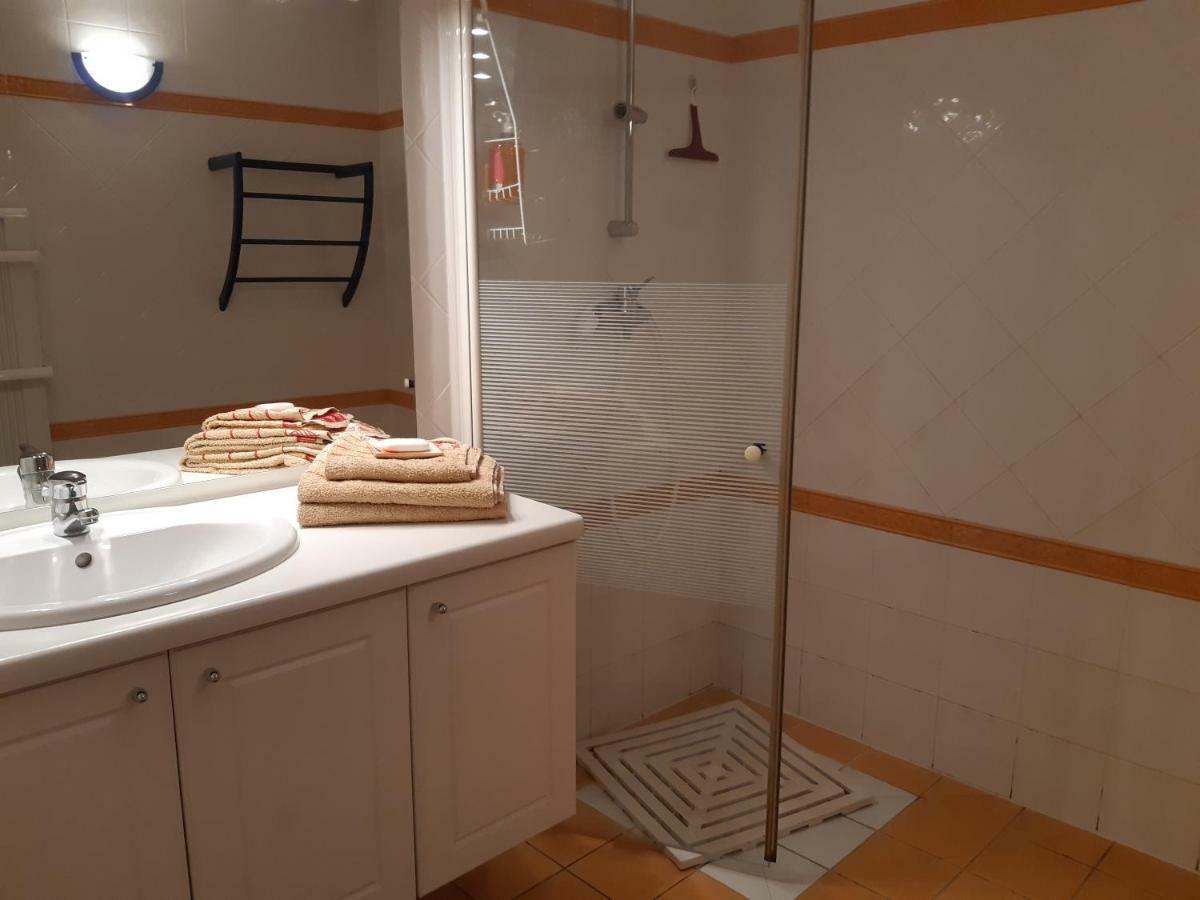 Louminai Bed & Breakfast Donzere Exterior photo
